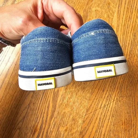 Mayoral jean sneakers boys size 23/ US 6.5T - Picture 3 of 6